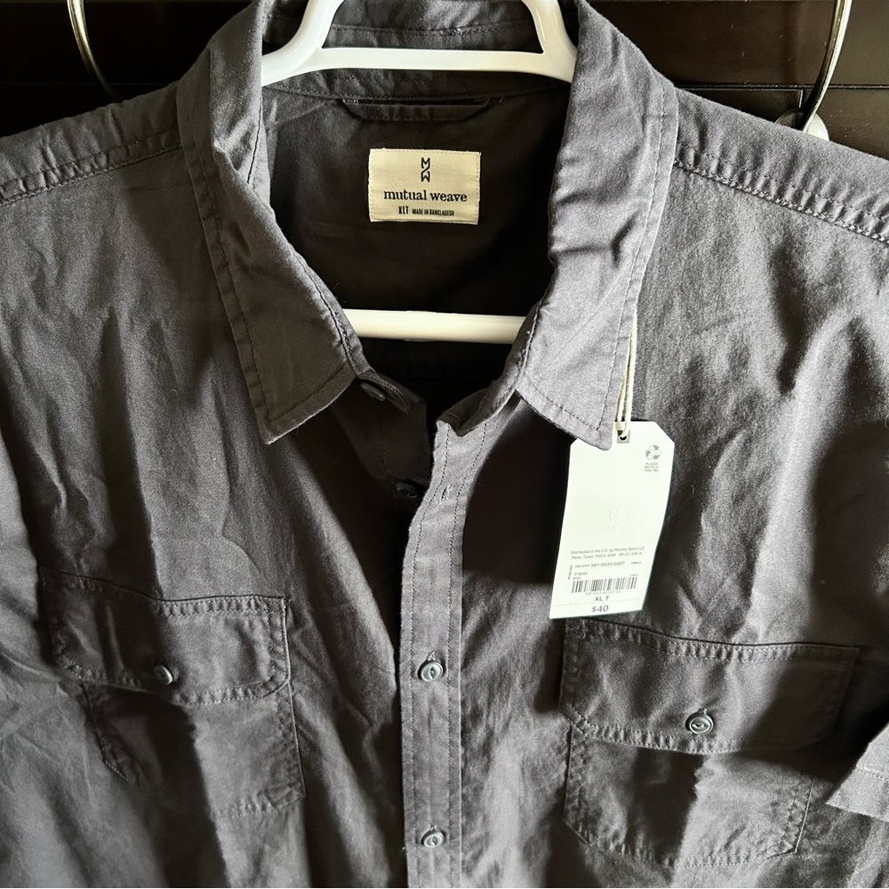 New Mutual Weave button down men’s shirt